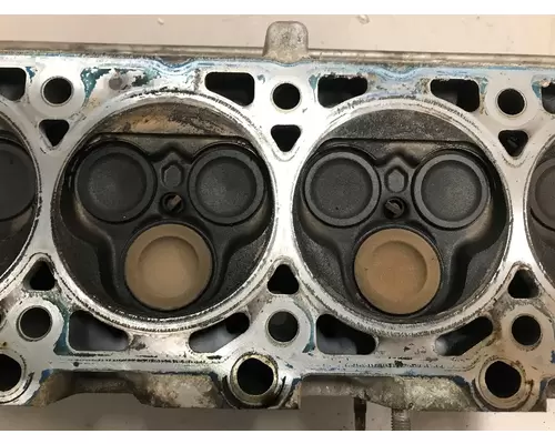 FORD 6.8G Cylinder Head