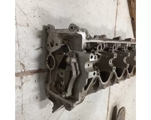 FORD 6.8G Cylinder Head