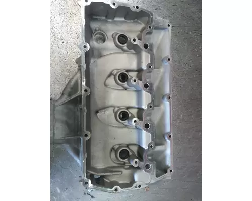 FORD 6.9 VALVE COVER