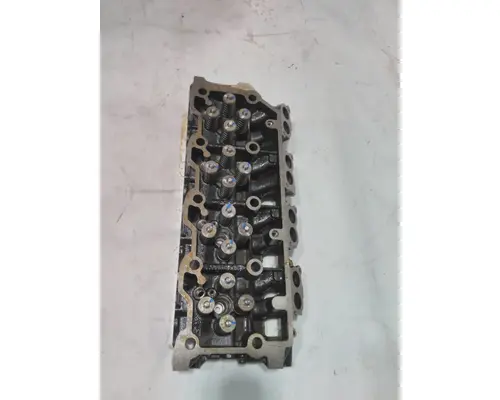 FORD 6 Cylinder Head
