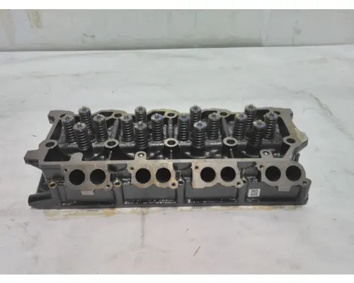 FORD 6 Cylinder Head