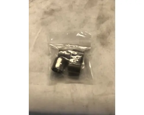 FORD 6 Cylinder Head