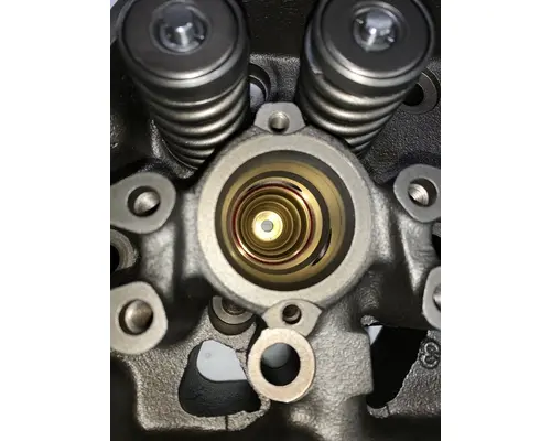 FORD 7.3L Powerstroke Cylinder Head