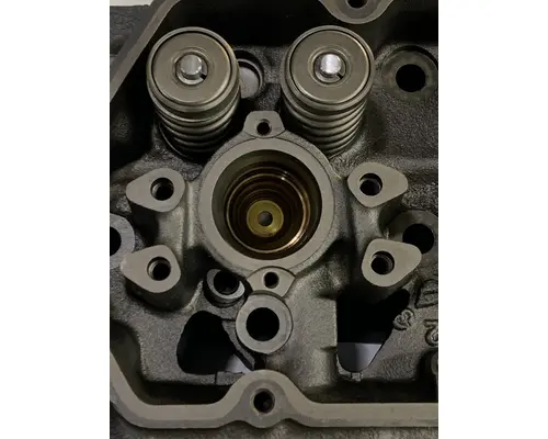 FORD 7.3L Powerstroke Cylinder Head