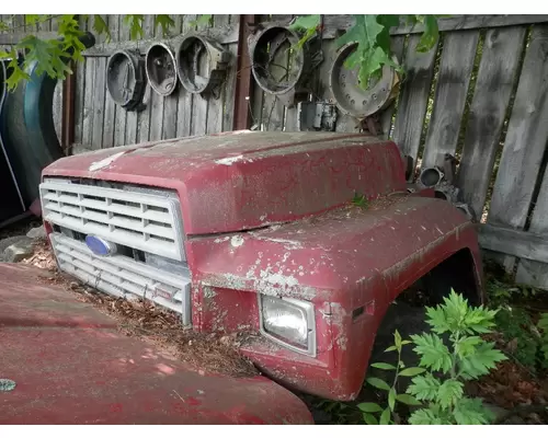 FORD 8000 Hood