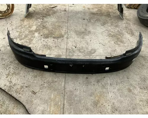 FORD A9513 AEROMAX 113 Bumper Assembly, Front