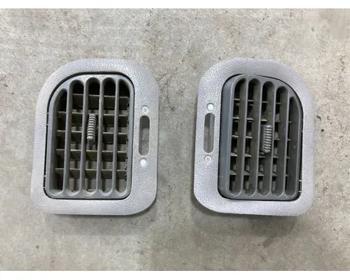 FORD A9513 AEROMAX 113 Cab Misc. Interior Parts