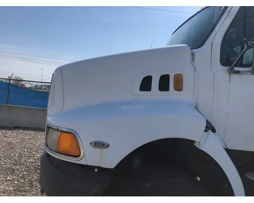 FORD A9513 AEROMAX 113 Hood