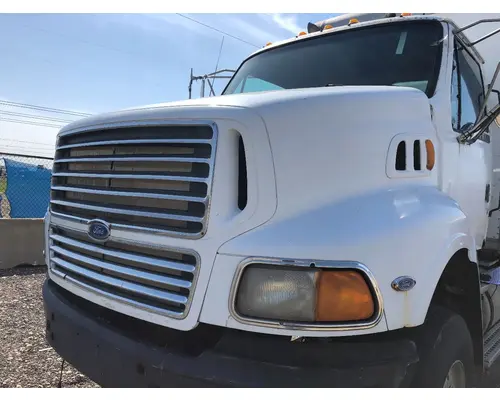 FORD A9513 AEROMAX 113 Hood