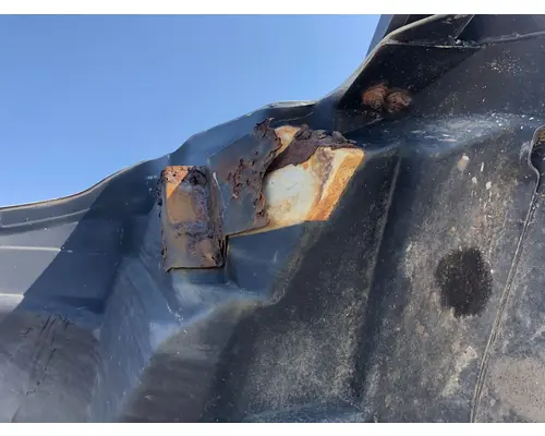 FORD A9513 AEROMAX 113 Hood