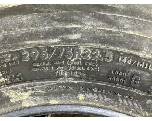 FORD A9513 AEROMAX 113 Tires