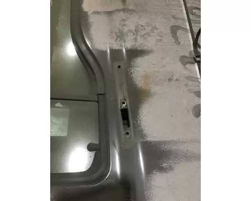 FORD A9513 DOOR ASSEMBLY, FRONT