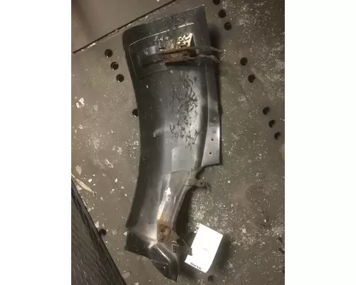 FORD A9513 FENDER EXTENSION