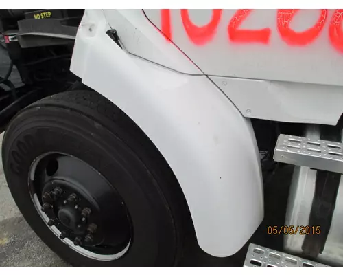 FORD A9513 FENDER EXTENSION