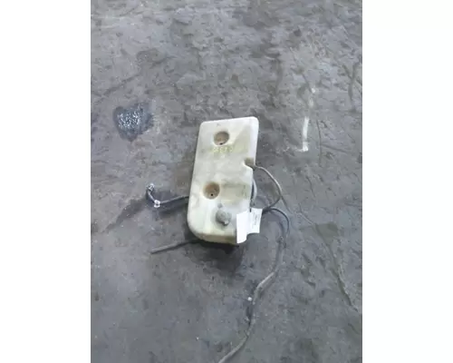 FORD A9513 WINDSHIELD WASHER RESERVOIR