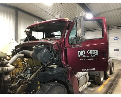 FORD A9522 AEROMAX 122 Cab Assembly