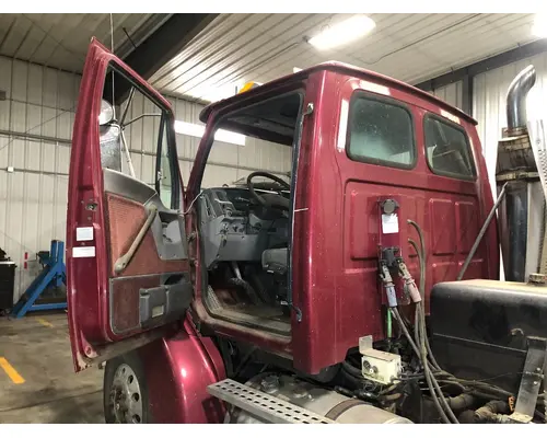 FORD A9522 AEROMAX 122 Cab Assembly