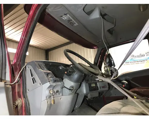 FORD A9522 AEROMAX 122 Cab Assembly