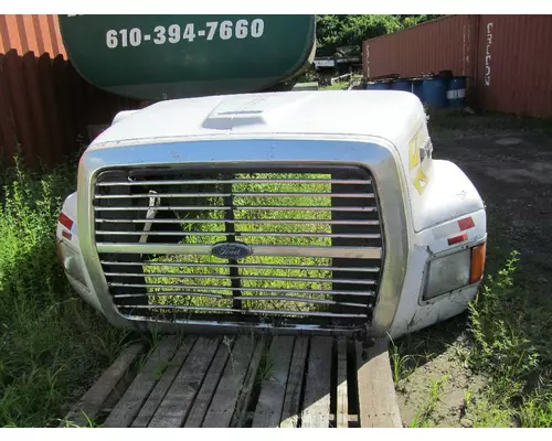 FORD AEROMAX Hood