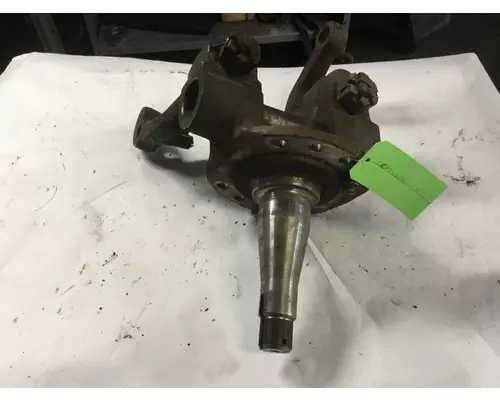 FORD AT9513 AEROMAX 113 Spindle  Knuckle, Front