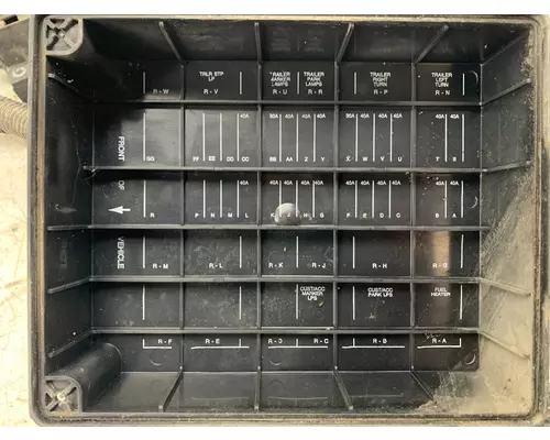 FORD AT9513 Aeromax 113 Fuse Box