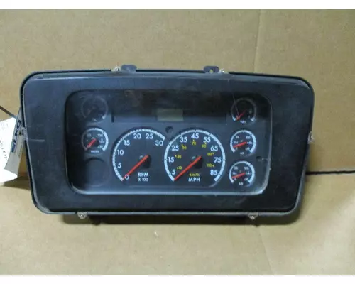 FORD AT9513 GAUGE CLUSTER