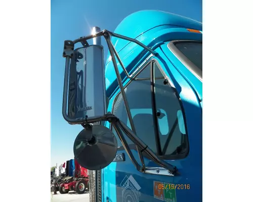 FORD AT9513 MIRROR ASSEMBLY CABDOOR