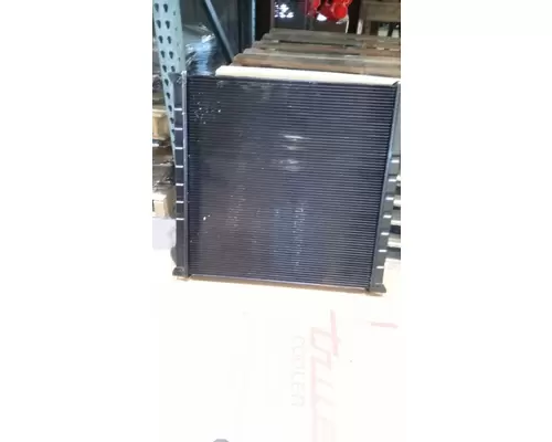 FORD B700 Radiator