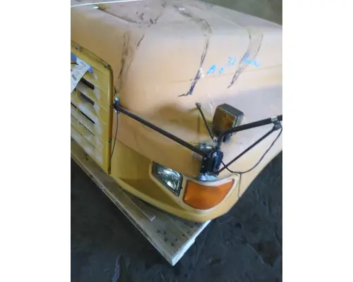 FORD B800 1995-1999 HOOD