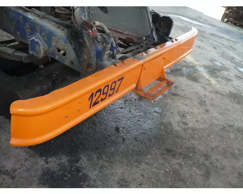 FORD C800 BUMPER ASSEMBLY, FRONT