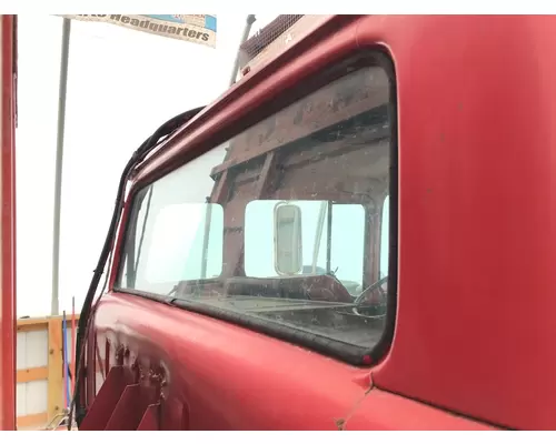 FORD C800 Back Glass