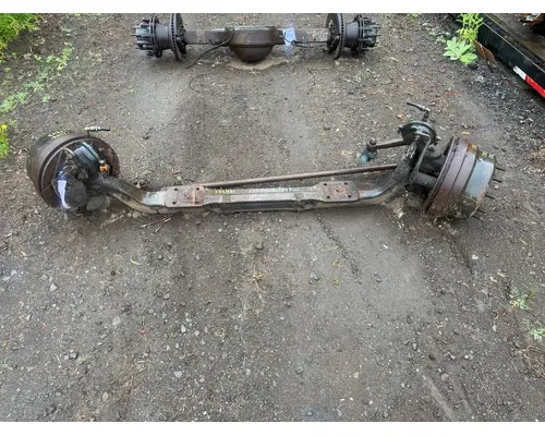 FORD CF7000 Axle Beam (Front)