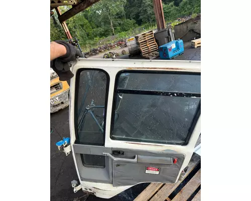 FORD CF7000 Door Assembly, Front