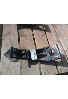 FORD CL9000 CAB MOUNT,BRACKET