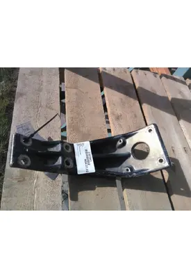 FORD CL9000 CAB MOUNT,BRACKET