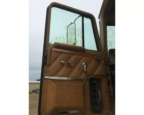 FORD CL9000 Doors