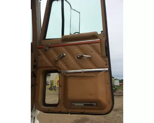 FORD CL9000 Doors