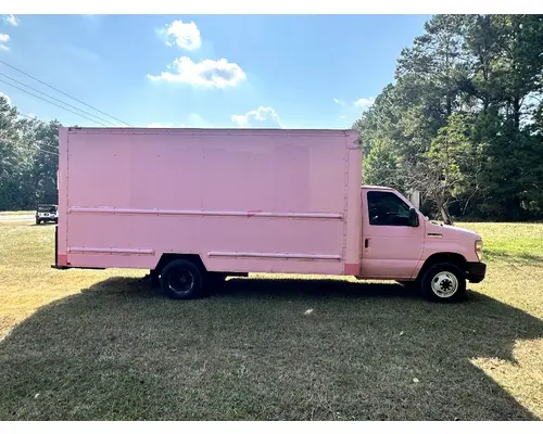 FORD E350 VAN Complete Vehicle