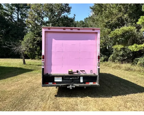 FORD E350 VAN Complete Vehicle