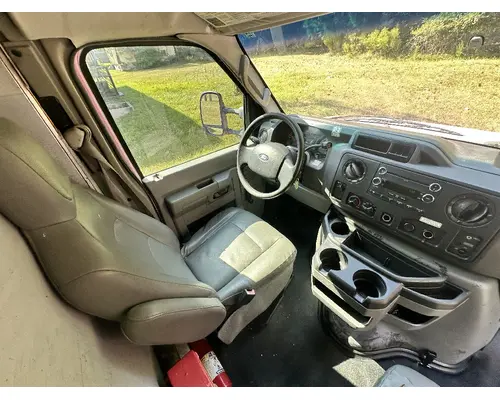 FORD E350 VAN Complete Vehicle