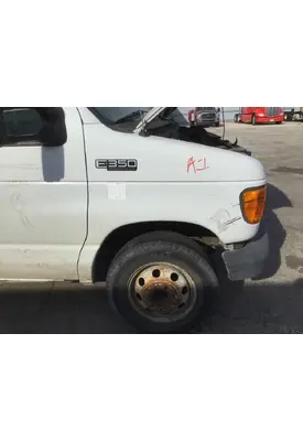 FORD E350 FENDER ASSEMBLY, FRONT