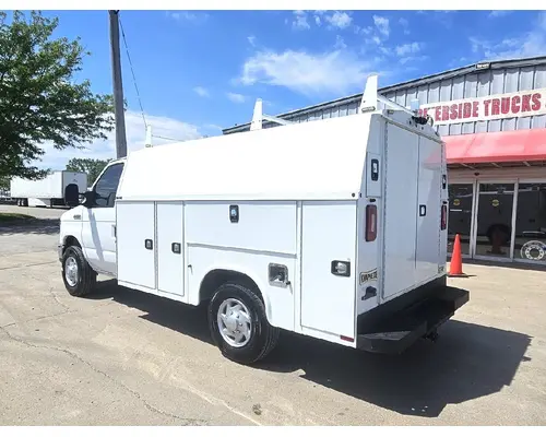 FORD E350 Used Trucks
