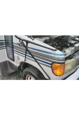 FORD E450 FENDER ASSEMBLY, FRONT
