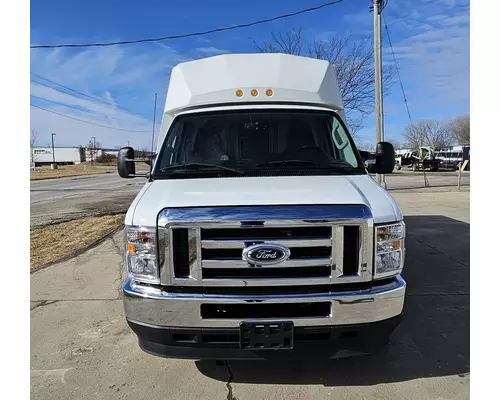 FORD E450 Used Trucks