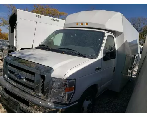 FORD E450 Used Trucks