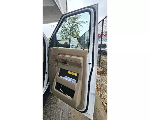 FORD E450 Used Trucks