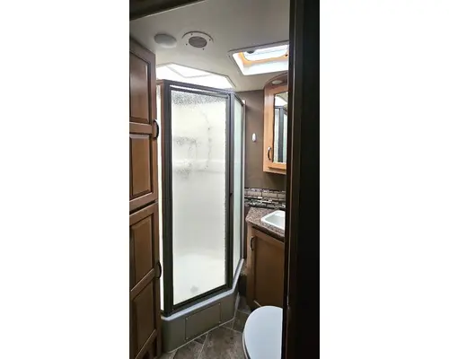 FORD E450 Used Trucks