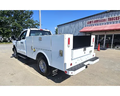 FORD F-250 SUPER DUTY XL Used Trucks