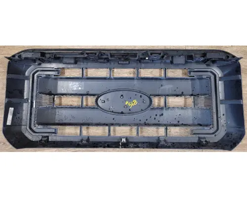 FORD F-450 Grille