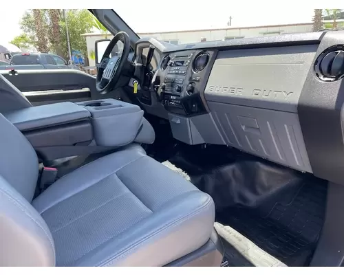 FORD F-550 XL SD Vehicle For Sale